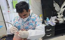 دندانپزشک جهادگر زاهدانی به معتادان بهبود یافته لبخند هدیه می دهد