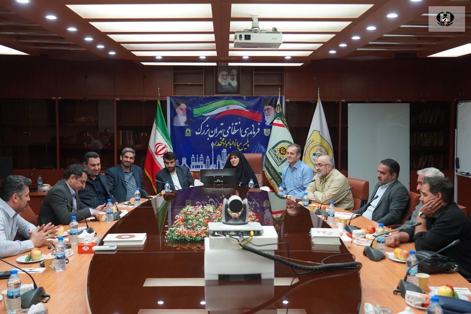 بازدید اعضای قرارگاه اجتماعی کلانشهر تهران با هماهنگی شورای هماهنگی مبارزه با مواد مخدر از سطح مناطق و محلات آسیب&zwnj;خیز در حوزه اعتیاد و معتادین متجاهر&zwnj;