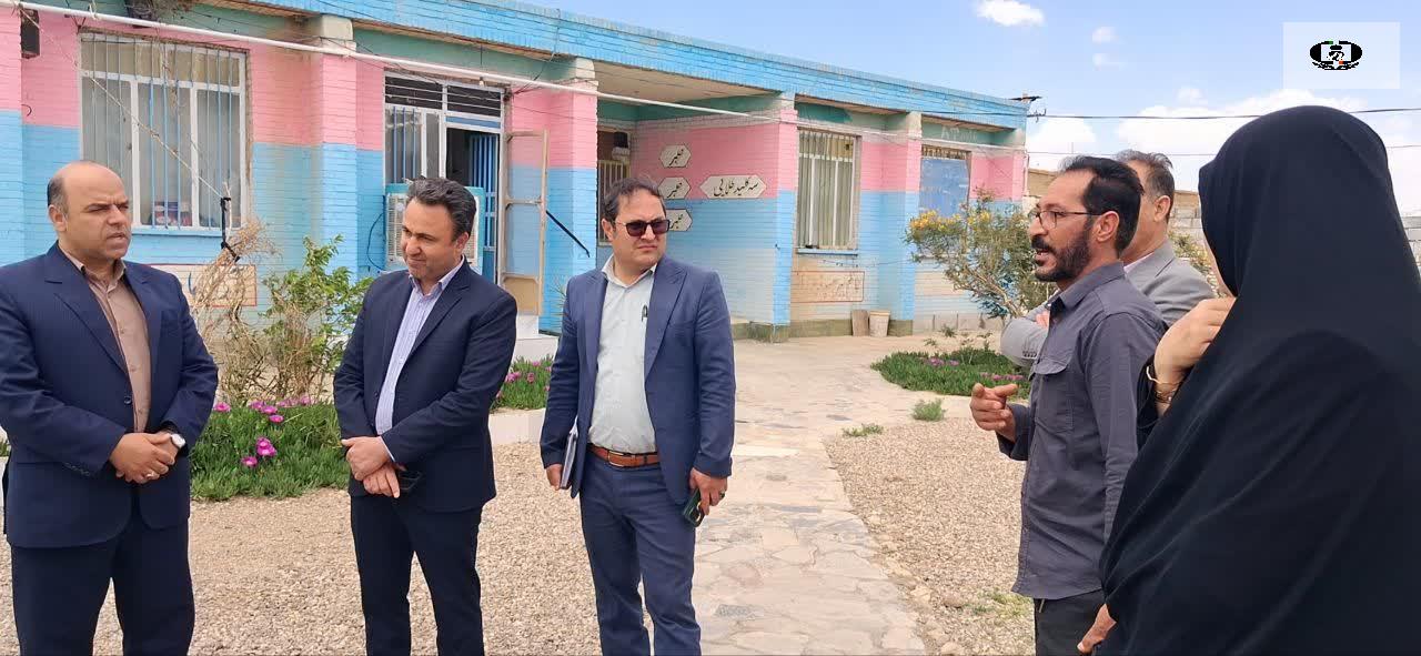 بازدید دبیر شورای هماهنگی مبارزه با مواد مخدر استان و فرماندار خاتم از کمپ ترک اعتیاد شهرستان