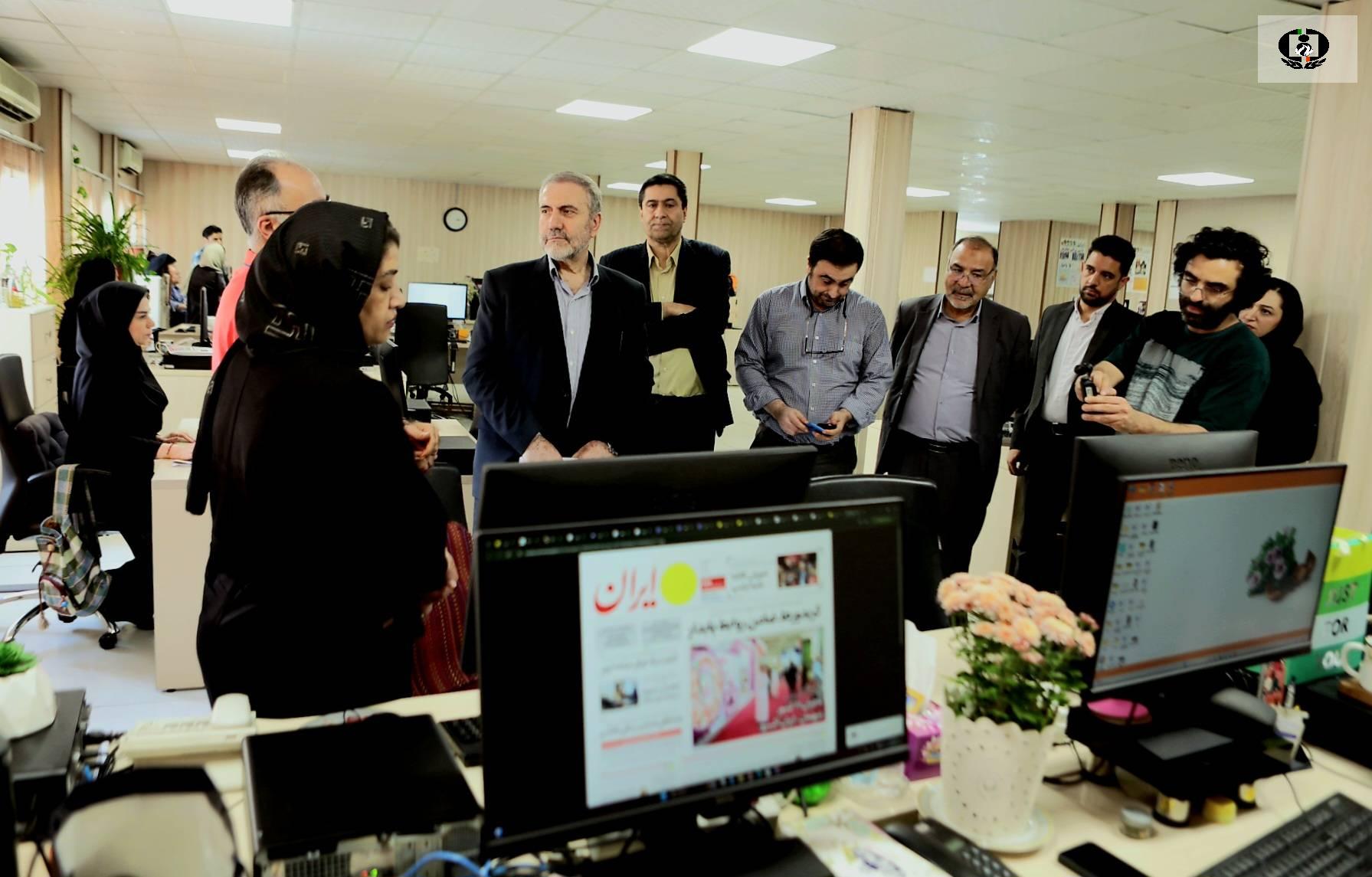 گزارش تصویری/ بازدید نماینده رئیس جمهور و دبیرکل ستاد مبارزه با مواد مخدر از موسسه مطبوعاتی ایران&nbsp;