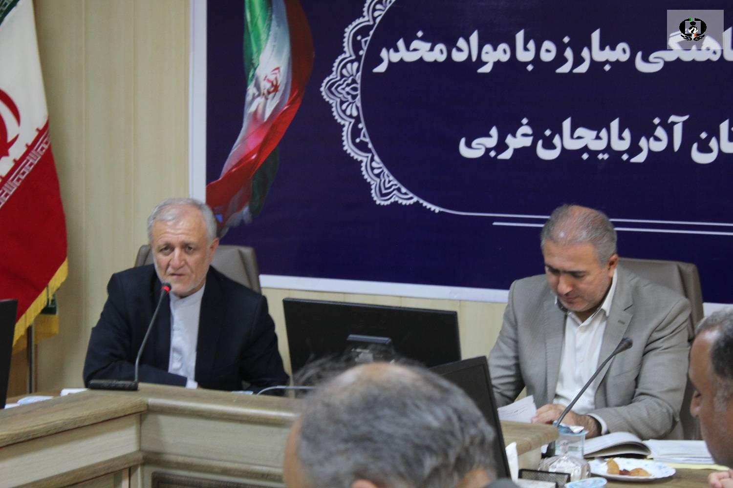 تمرکز بر توانمندسازی دانش آموزان پرخطر و در معرض خطر در تعطیلات تابستان