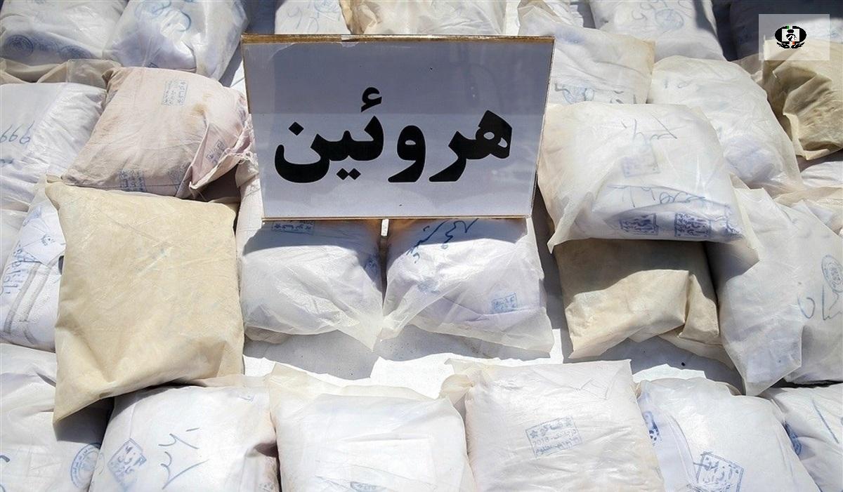 کشف ۴ کیلوگرم هروئین و شیشه در میناب