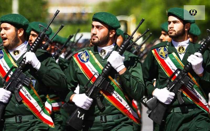 پیام تبریک سردار مومنی به مناسب سالروز تشکیل سپاه پاسداران