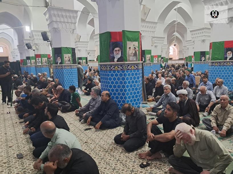 برگزاری میز خدمت پیشگیری از اعتیاد در محل برگزاری نماز جمعه شهر یزد