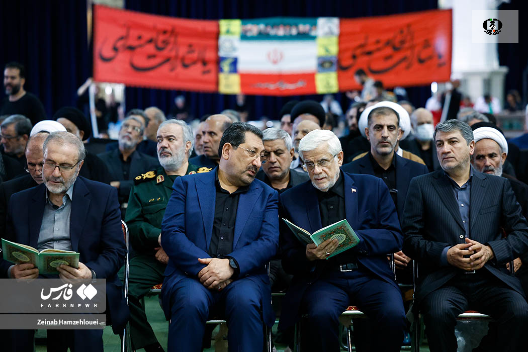 مراسم بزرگداشت رهبر شهید انقلاب در مصلای امام خمینی(ره)