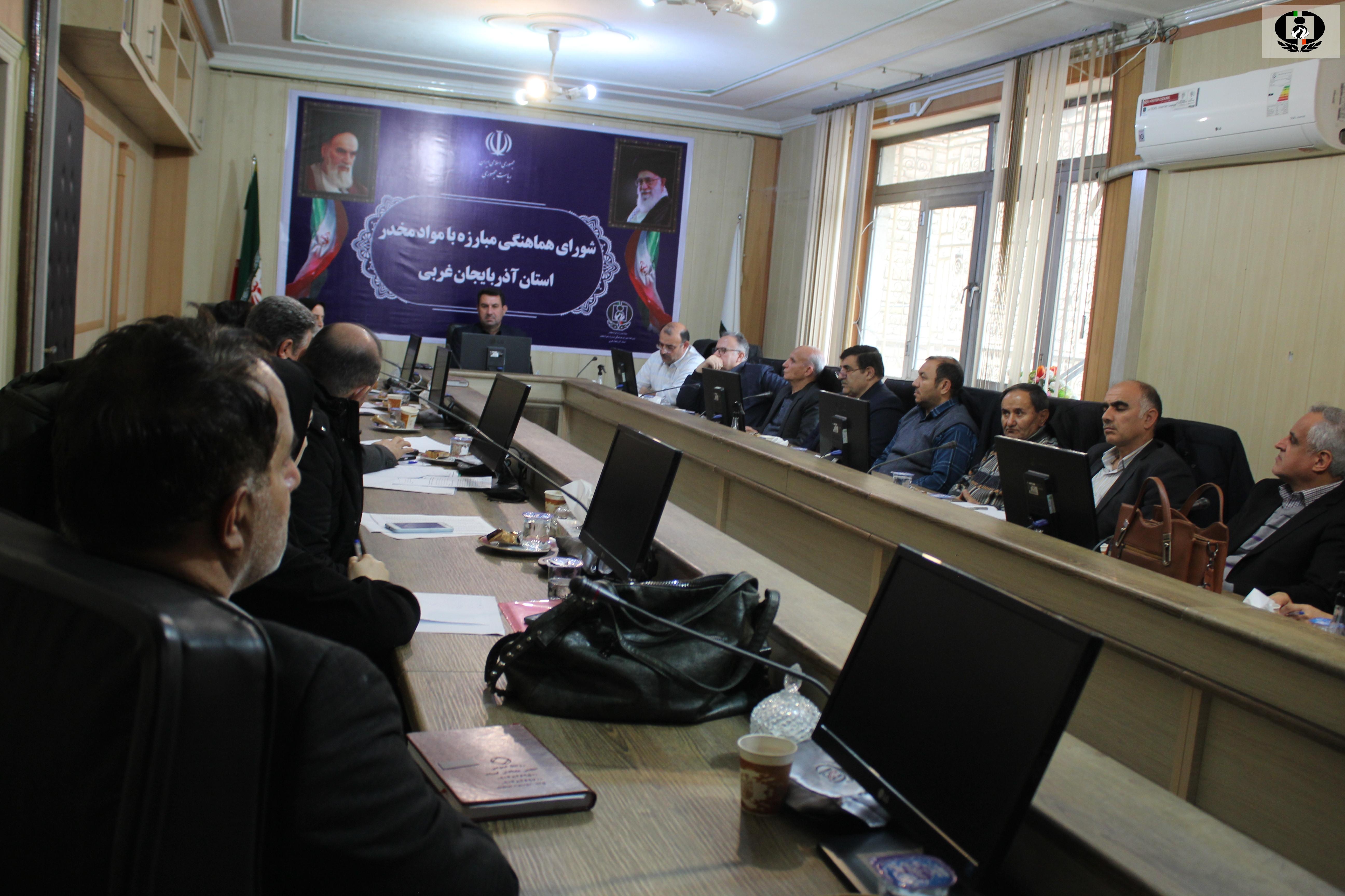 اهمیت ایجاد بانک اطلاعاتی از آمار معتادان و بهبودیافتگان در استان آذربایجان غربی
