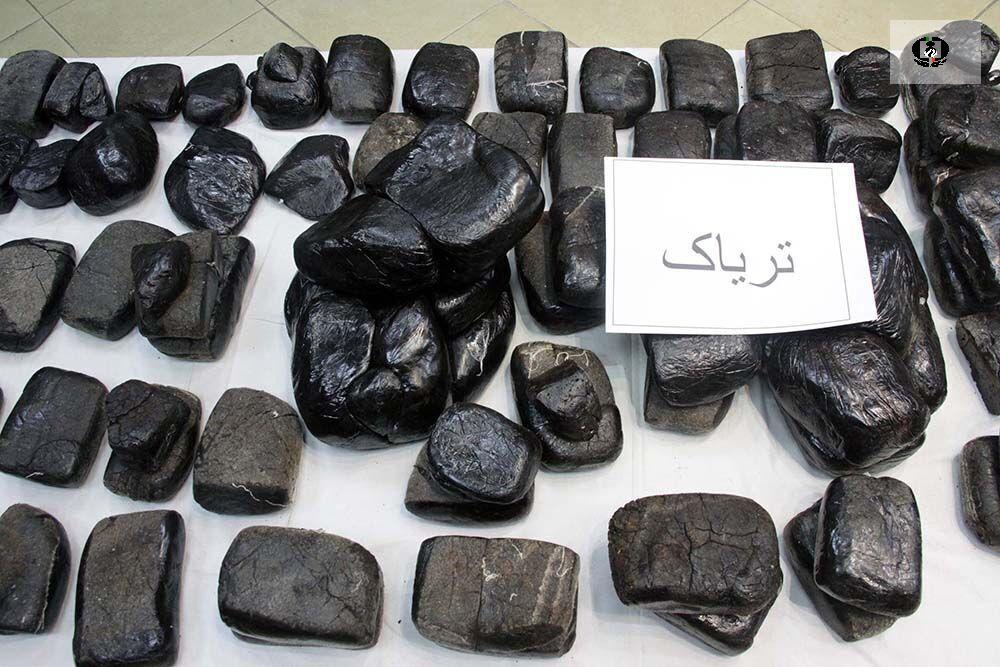 کشف بیش از ۲۰۰ کیلوگرم مواد مخدر در بمپور