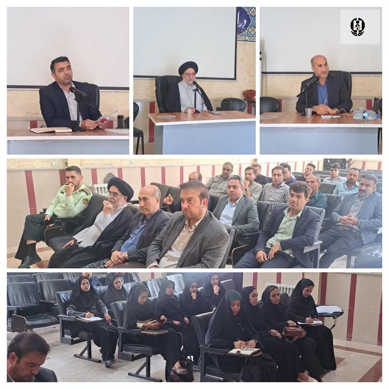 کشت خشخاش و شاهدانه غیرقانونی است/ دهیاران، خط مقدم مبارزه با بلای خانمان&zwnj;سوز اعتیاد در روستاها