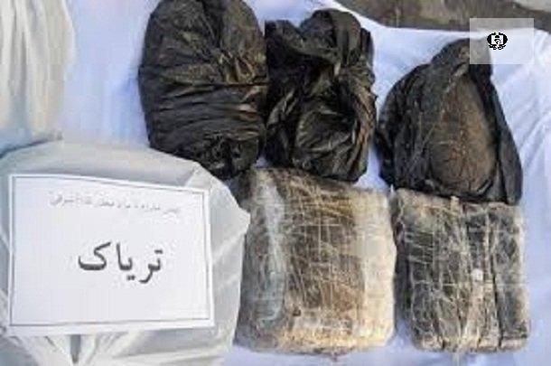 بیش از ۳۲۷ کیلوگرم موادمخدر در سراوان کشف شد